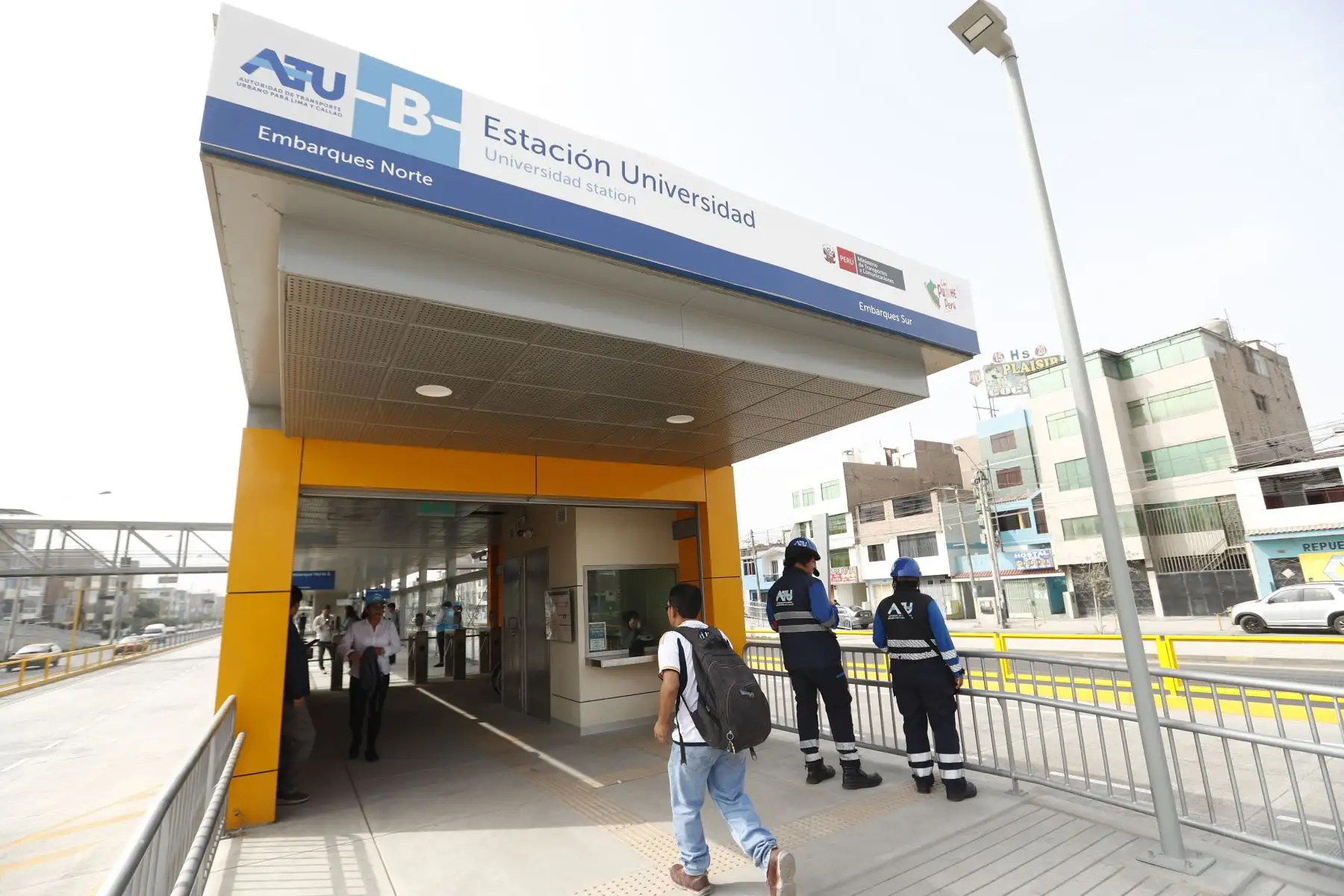 Las nuevas estaciones del Metropolitano, que entraron en funciones con la ampliación del servicio en Lima Norte, son Universidad, 22 de agosto, Andrés Belaunde y Los Incas, que incluyen un recorrido de 7.4 kilómetros. Foto: ANDINA/Daniel Bracamonte