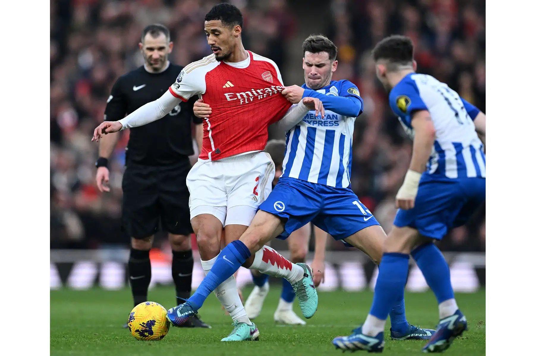 Con goles de Gabriel Jesús y Kai Havertz, el Arsenal supera por 2-0 al Brighton durante el partido de fútbol de la jornada 17 de la Premier League inglesa en el Estadio Emirates de Londres. Foto: AFP