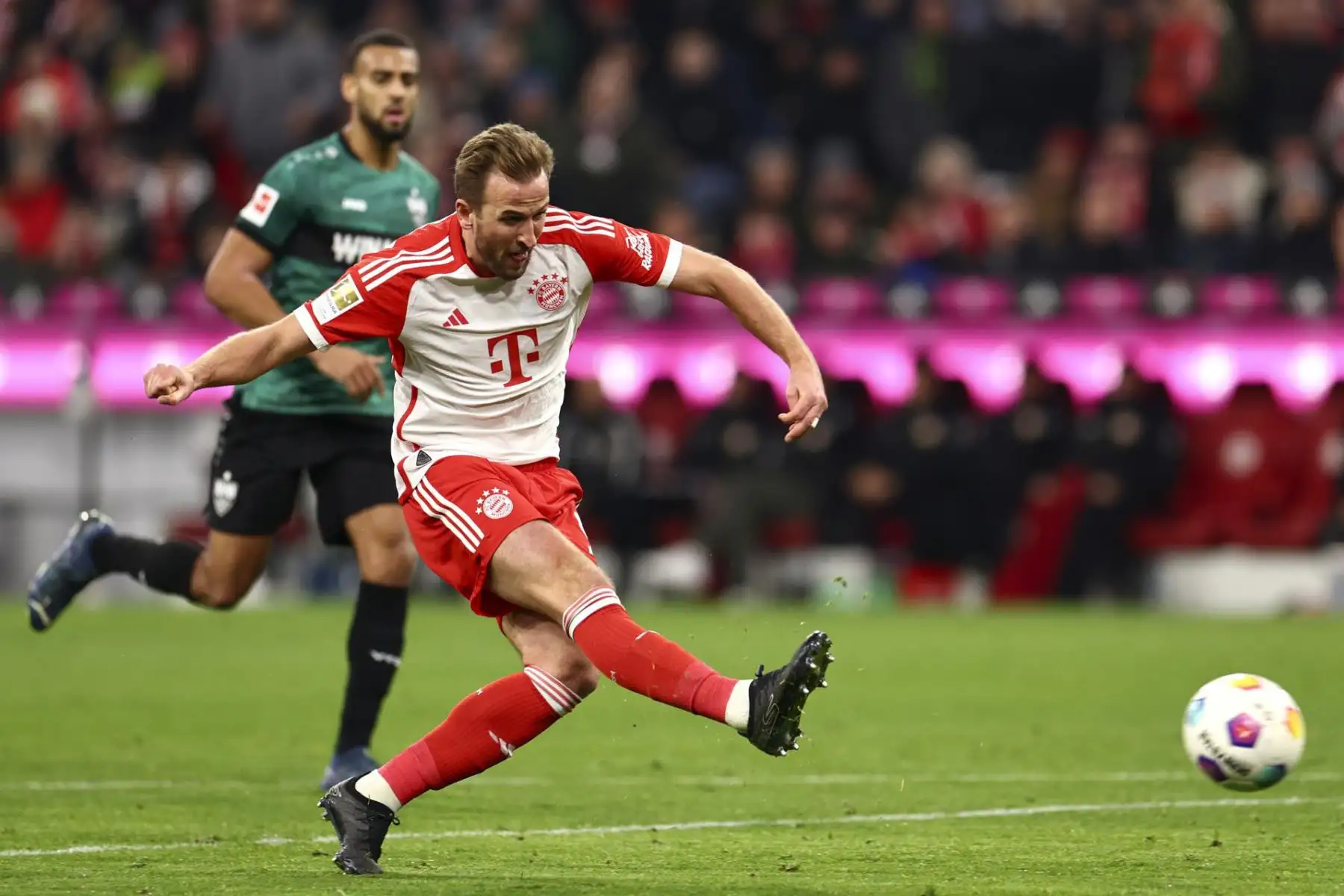 Con gol de Harry Kane al inicio del partido, Bayern Munich vence 1-0 al Stuttgart durante la jornada 15 de la Bundesliga alemana. Foto: EFE