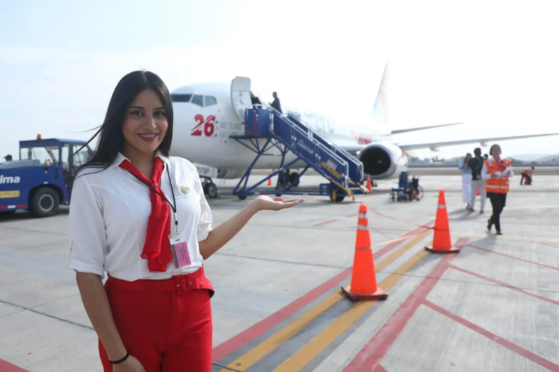La nueva ruta interregional Chiclayo - Tarapoto - Iquitos ya es una realidad. El MTC autorizó esta aerovía, que será operada por Star Perú con vuelos diarios. Este impulso beneficiará no solo al turismo, sino también al desarrollo económico de estas regiones.
Foto: MTC