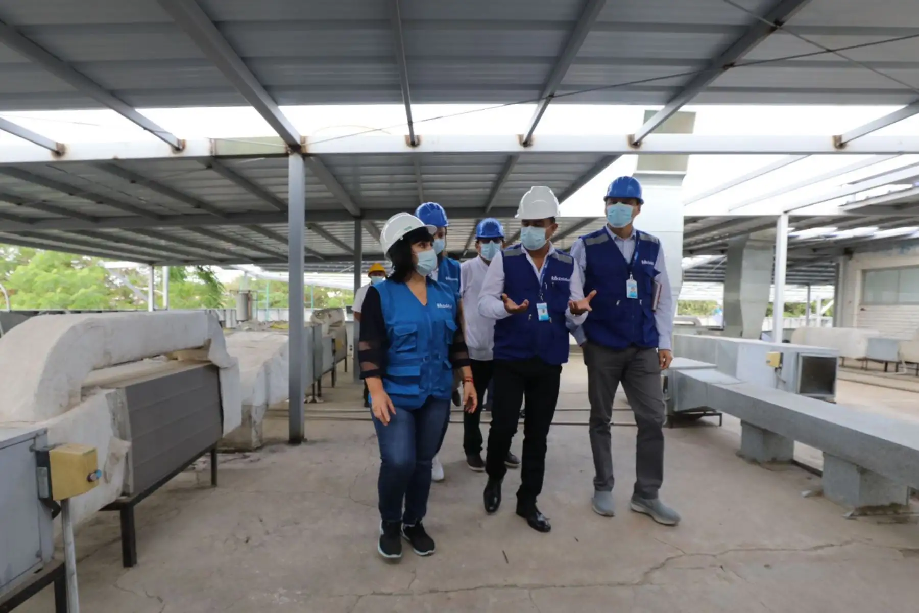 La titular de EsSalud llegó hasta Chiclayo para inspeccionar los trabajos de contingencia en hospitales y otros establecimientos de salud. Foto: ANDINA/ EsSalud
