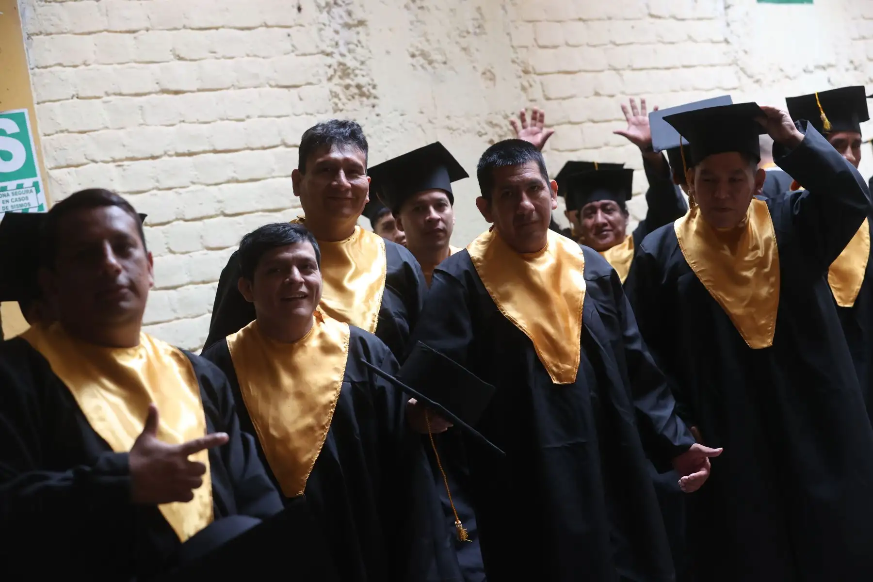Más de 16 mil internos a nivel nacional concluyen año escolar 2023 a través de la educación en penales donde los internos logran fortalecer su proceso resocializador.

Foto:ANDINA/ Juan Carlos Guzmán Negrini