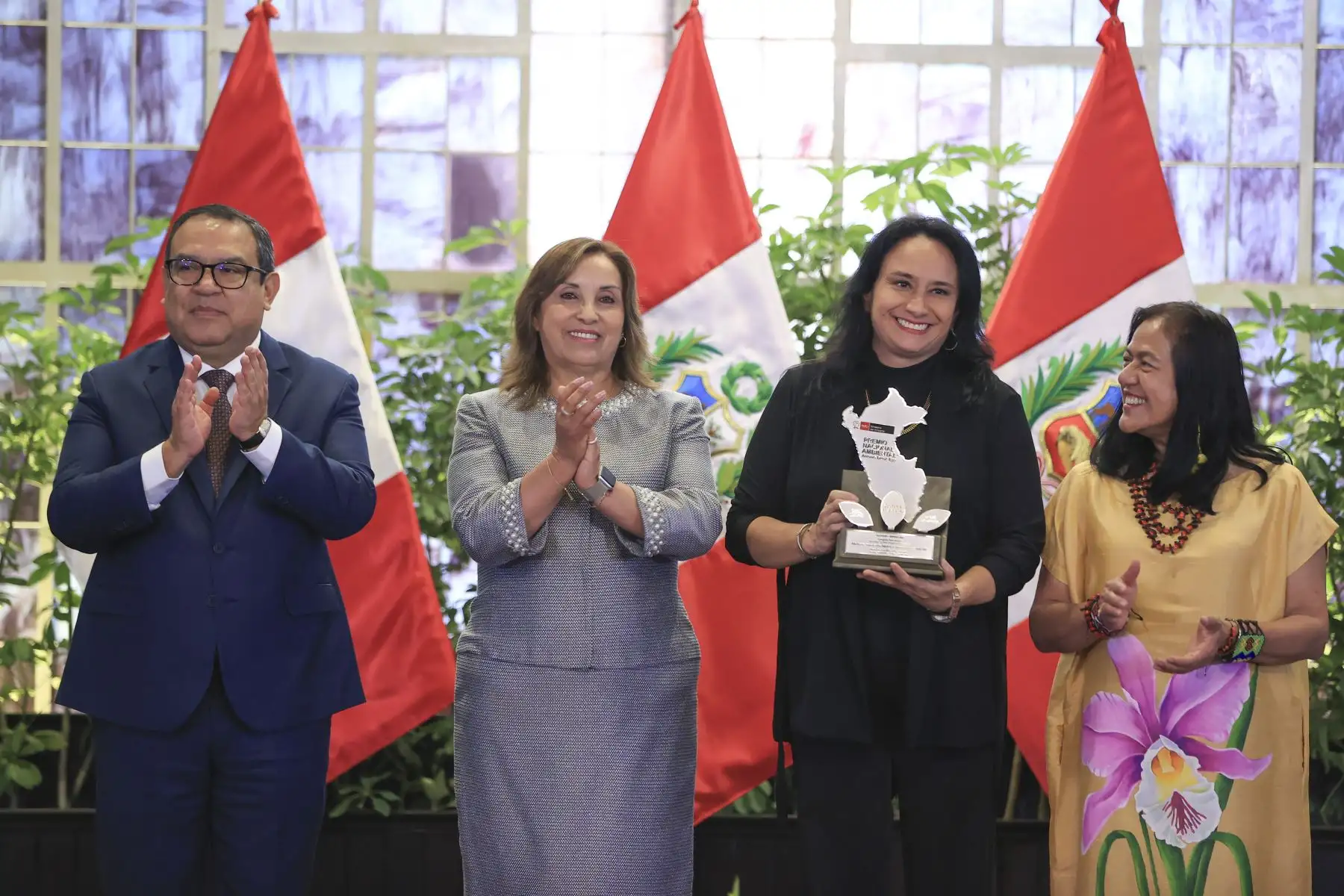 Presidenta Dina Boluarte participó en la ceremonia de entrega del Premio Nacional Ambiental Antonio Brack Egg - Edición 2023.
Foto: ANDIN/ Prensa Presidencia