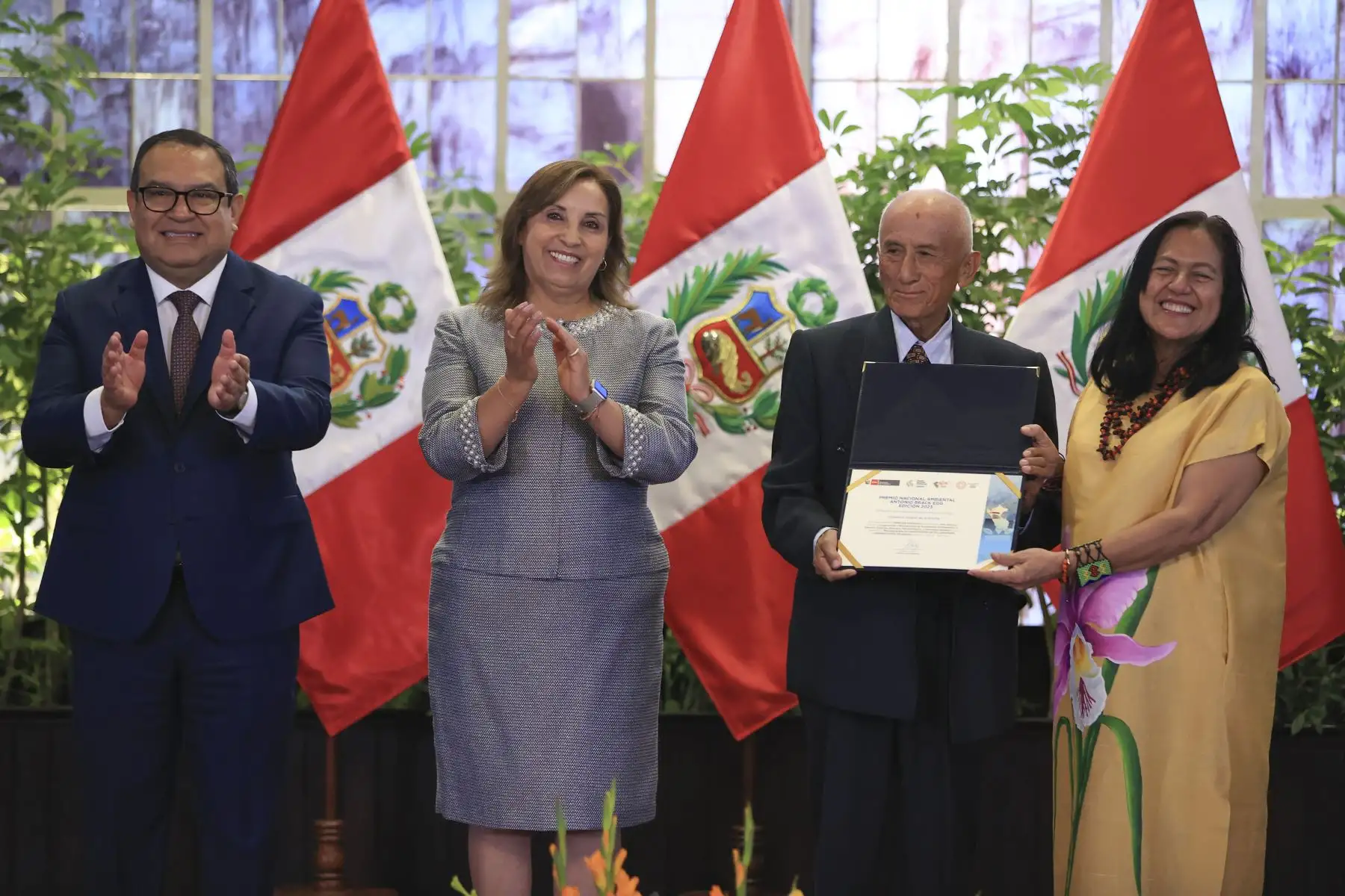 Presidenta Dina Boluarte participó en la ceremonia de entrega del Premio Nacional Ambiental Antonio Brack Egg - Edición 2023.
Foto: ANDIN/ Prensa Presidencia