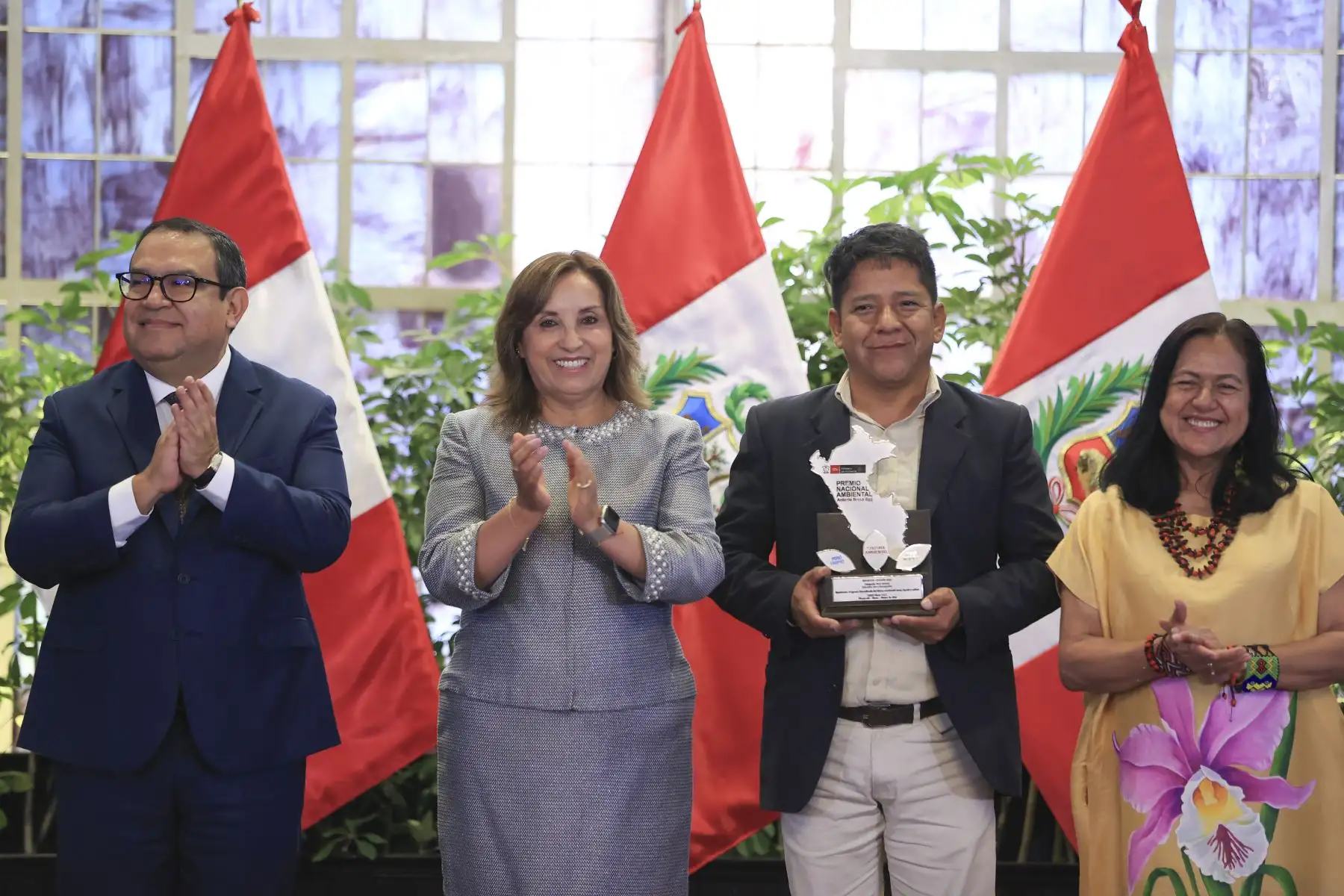 Presidenta Dina Boluarte participó en la ceremonia de entrega del Premio Nacional Ambiental Antonio Brack Egg - Edición 2023.
Foto: ANDIN/ Prensa Presidencia