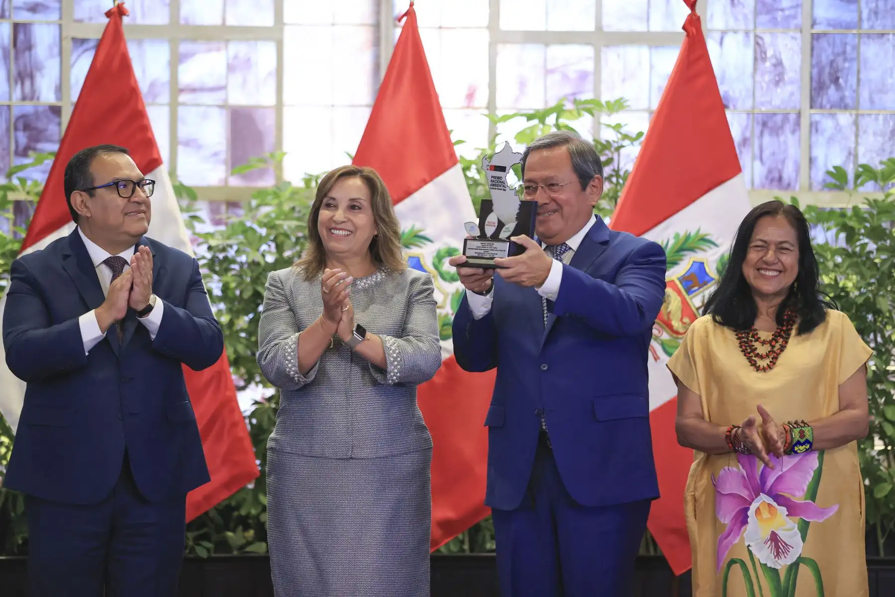 Presidenta Dina Boluarte participó en la ceremonia de entrega del Premio Nacional Ambiental Antonio Brack Egg - Edición 2023.
Foto: ANDIN/ Prensa Presidencia