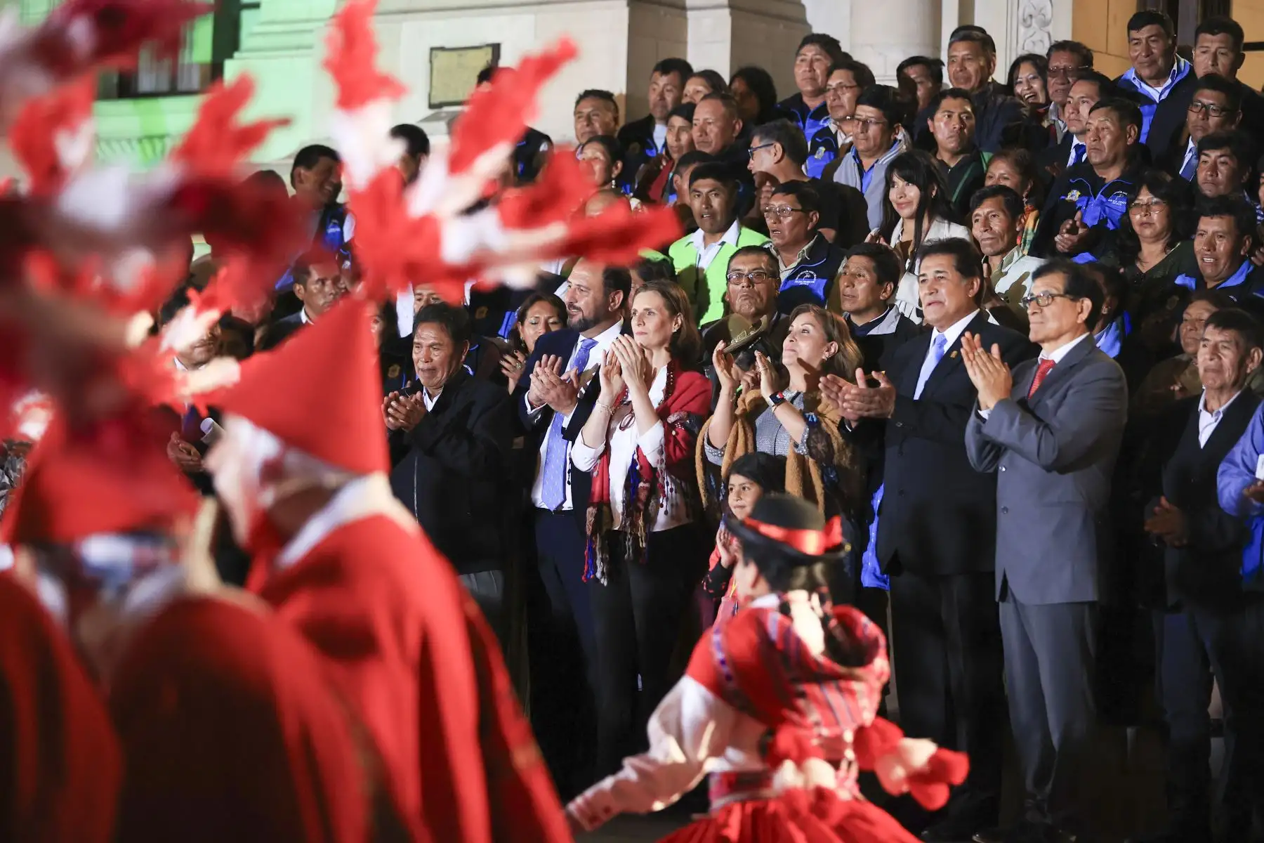 Presidenta Dina Boluarte participó en la ceremonia de suscripción del contrato de préstamo entre el Estado Peruano y el BID, que aprueba el crédito para la ejecución del megaproyecto de agua potable y alcantarillado para Juliaca, región Puno.

Foto: ANDINA/Prensa Presidencia