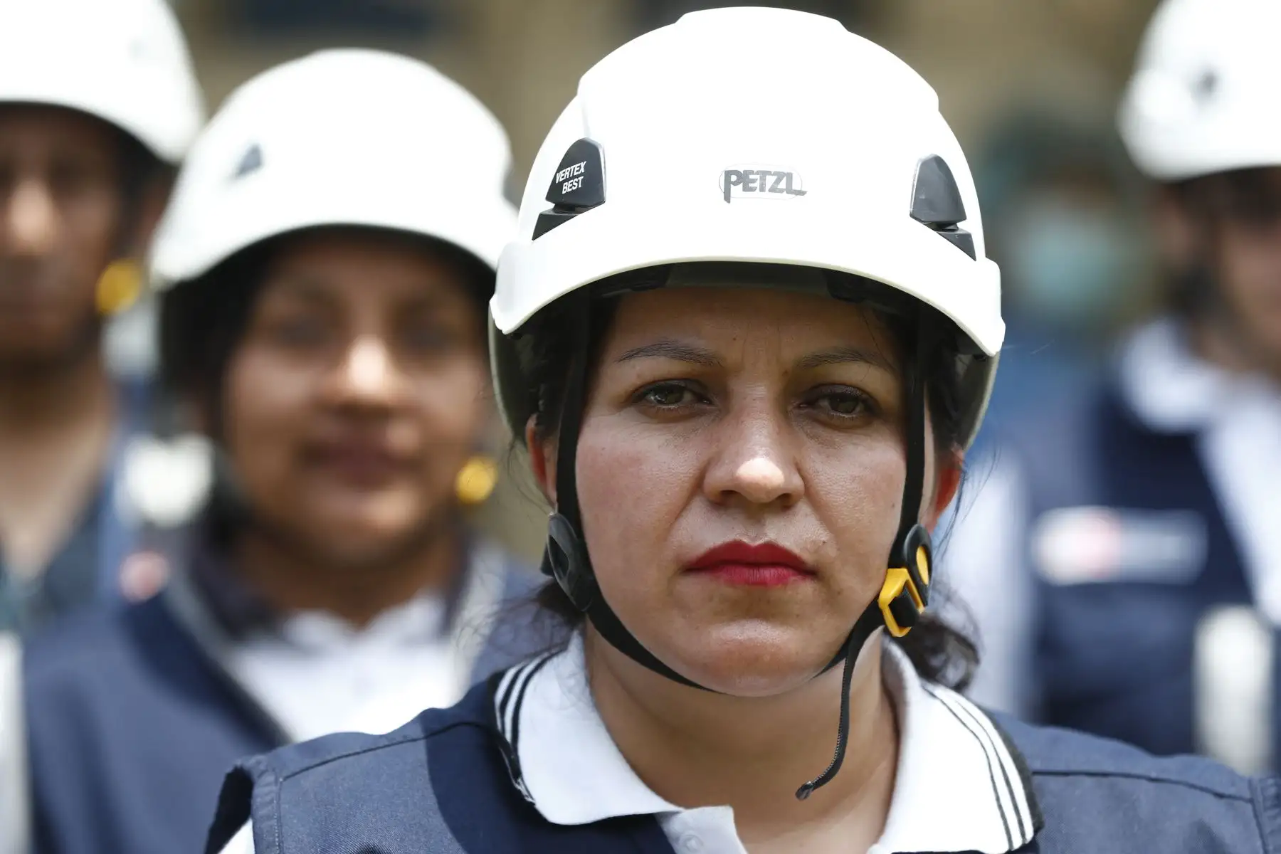 En la sede del Ministerio de Salud en Jesús María, la Dirección General de Riesgos de Desastres y Defensa Nacional en Salud presentó al equipo de brigadistas que estarán en alerta para atender cualquier situación de emergencia durante las celebraciones de Navidad y Año Nuevo.
Foto: ANDINA/Daniel Bracamonte