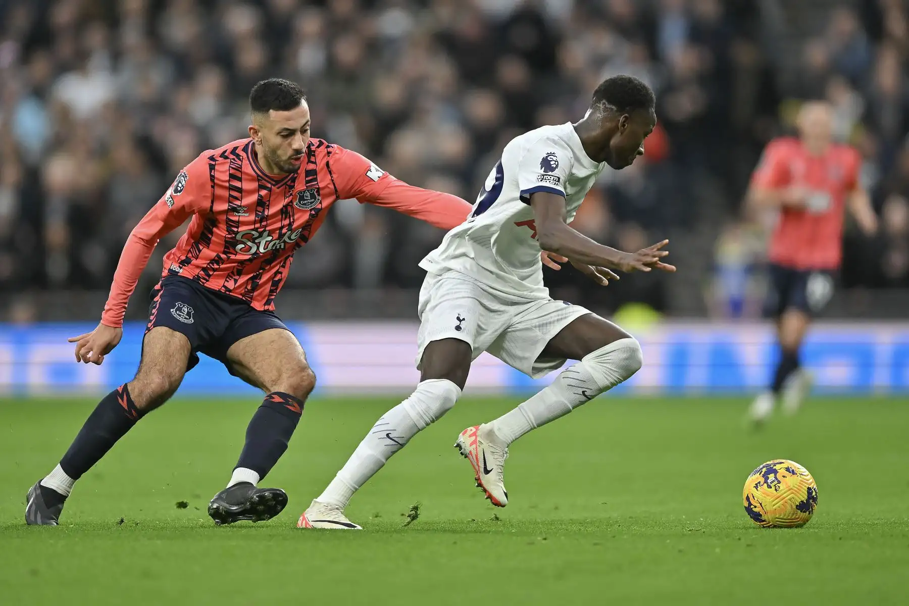 Con goles de Richarlison y Son Heung-Min en el primer tiempo, el Tottenham Hotspur venció 2-1 al Everton en Londres, por la jornada 18 de la Premier League inglesa. Foto: EFE