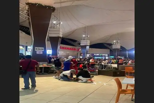 La balacera de anoche en el Mall Plaza de la ciudad de Trujillo dejó como saldo una persona fallecida y tres heridas.