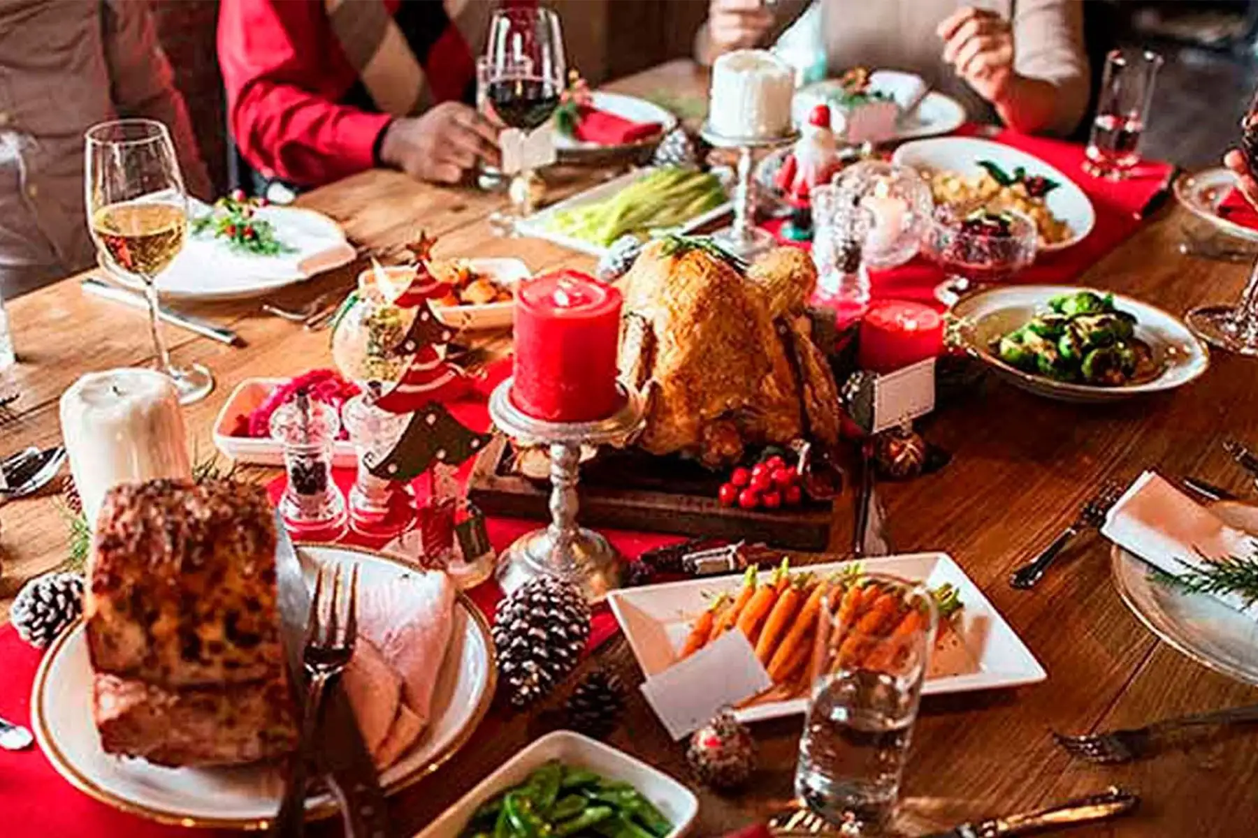 Cena navideña, hay pautas de calidad para los productos y alimentos que componen esta tradicional mesa de fiestas de fin de año.ANDINA/Difusión