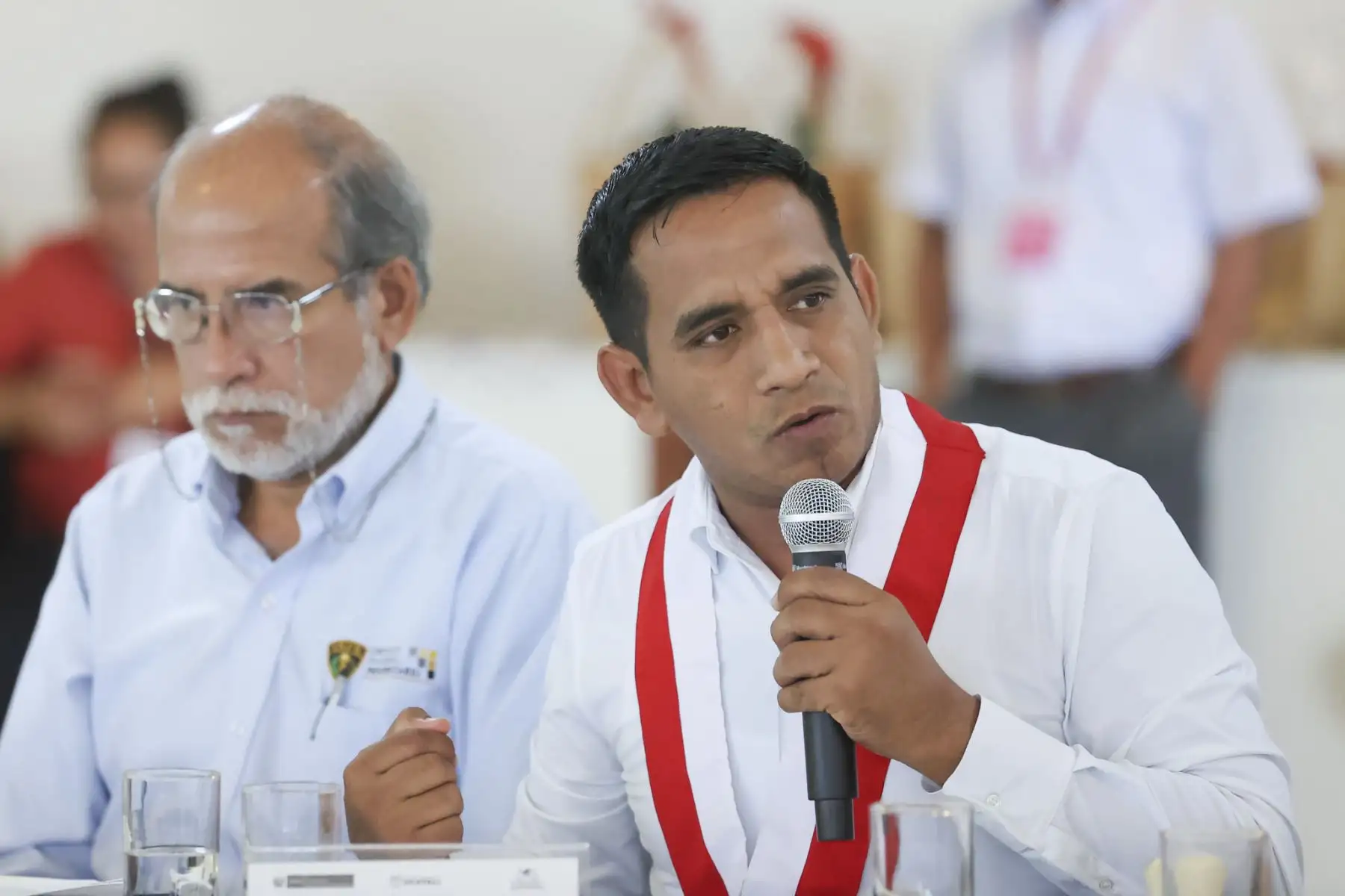 Desde la ciudad de Pucallpa, la Presidenta de la República, Dina Boluarte, acompañada por el Primer Ministro, Alberto Otárola, los integrantes de su gabinete y  las autoridades locales, lideró la inauguración de la III sesión ordinaria del Consejo Nacional de Seguridad Ciudadana Conasec.
Foto: ANDINA/Presidencia Perú