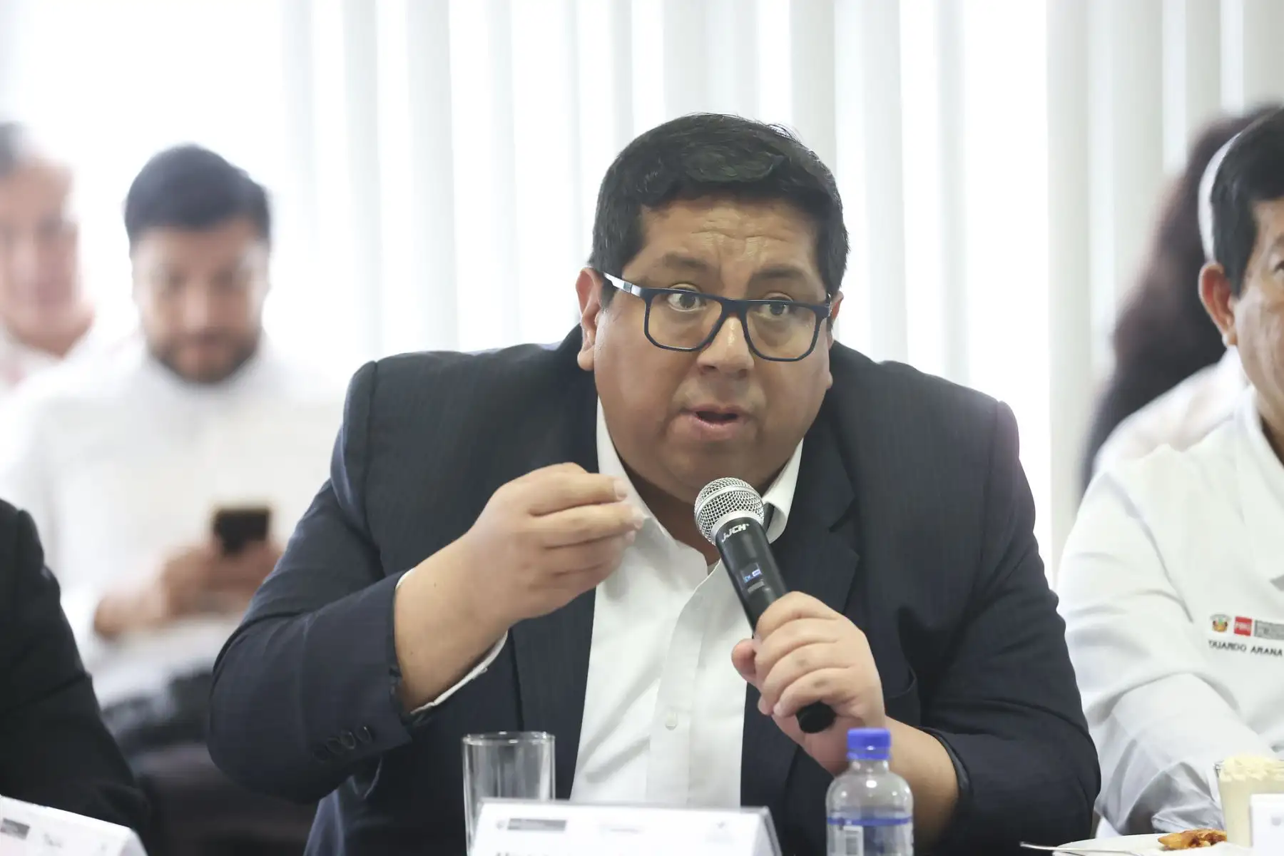 Desde la ciudad de Pucallpa, la Presidenta de la República, Dina Boluarte, acompañada por el Primer Ministro, Alberto Otárola, los integrantes de su gabinete y  las autoridades locales, lideró la inauguración de la III sesión ordinaria del Consejo Nacional de Seguridad Ciudadana Conasec.
Foto: ANDINA/Presidencia Perú