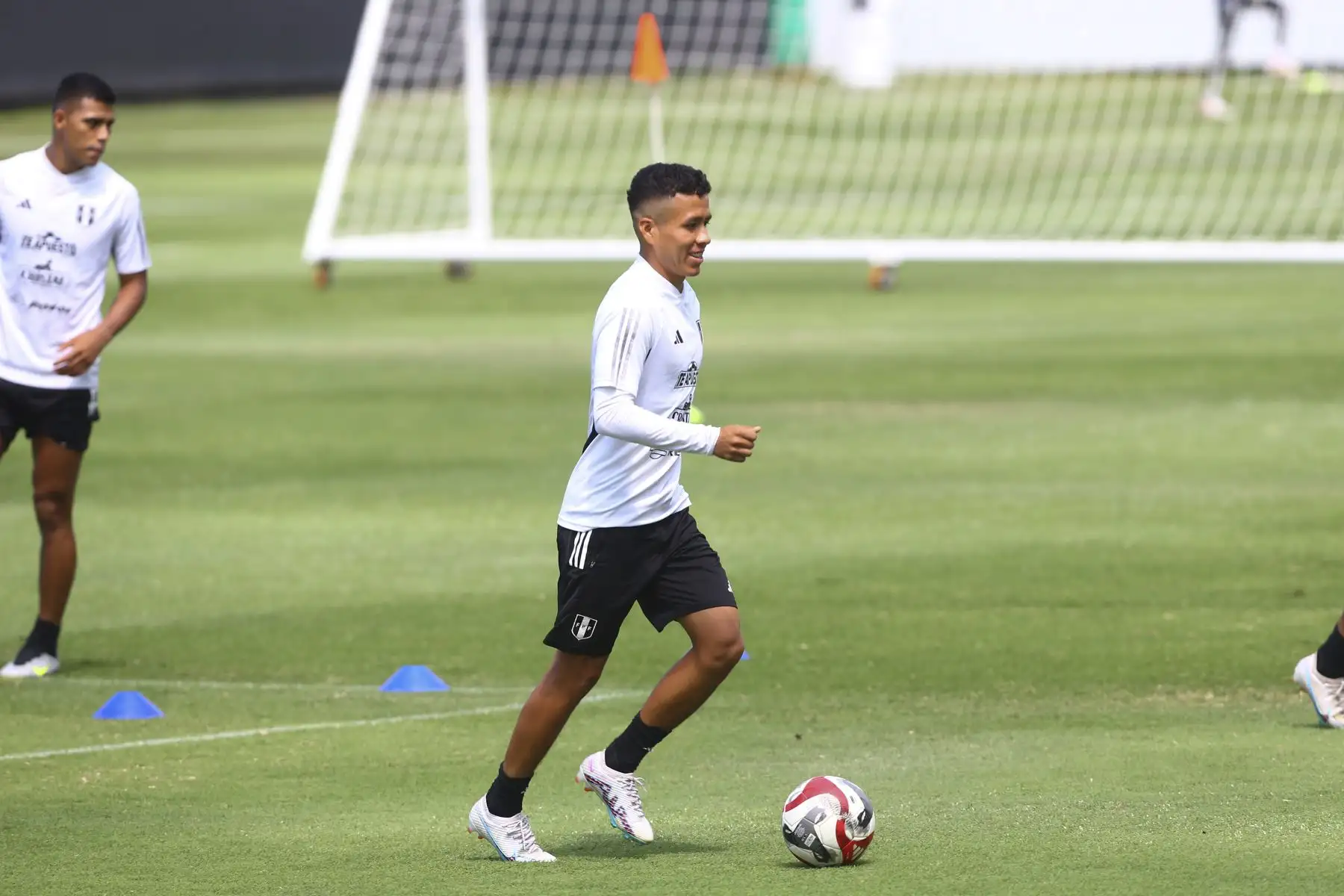 Selección Peruana Sub 23 realiza entrenamientos con miras al Preolímpico a jugarse en Venezuela.
Foto: ANDINA/Eddy Ramos