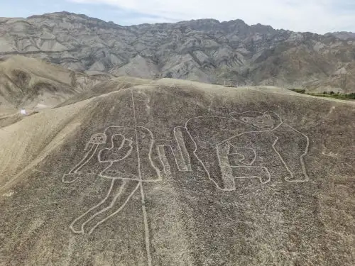 El mono y la danzante son dos de los impresionantes geoglifos hallados en la provincia de Palpa, región Ica, y es uno de los atractivos turísticos de esta jurisdicción que celebra sus 60 años de creación política. Foto: Genry Bautista
