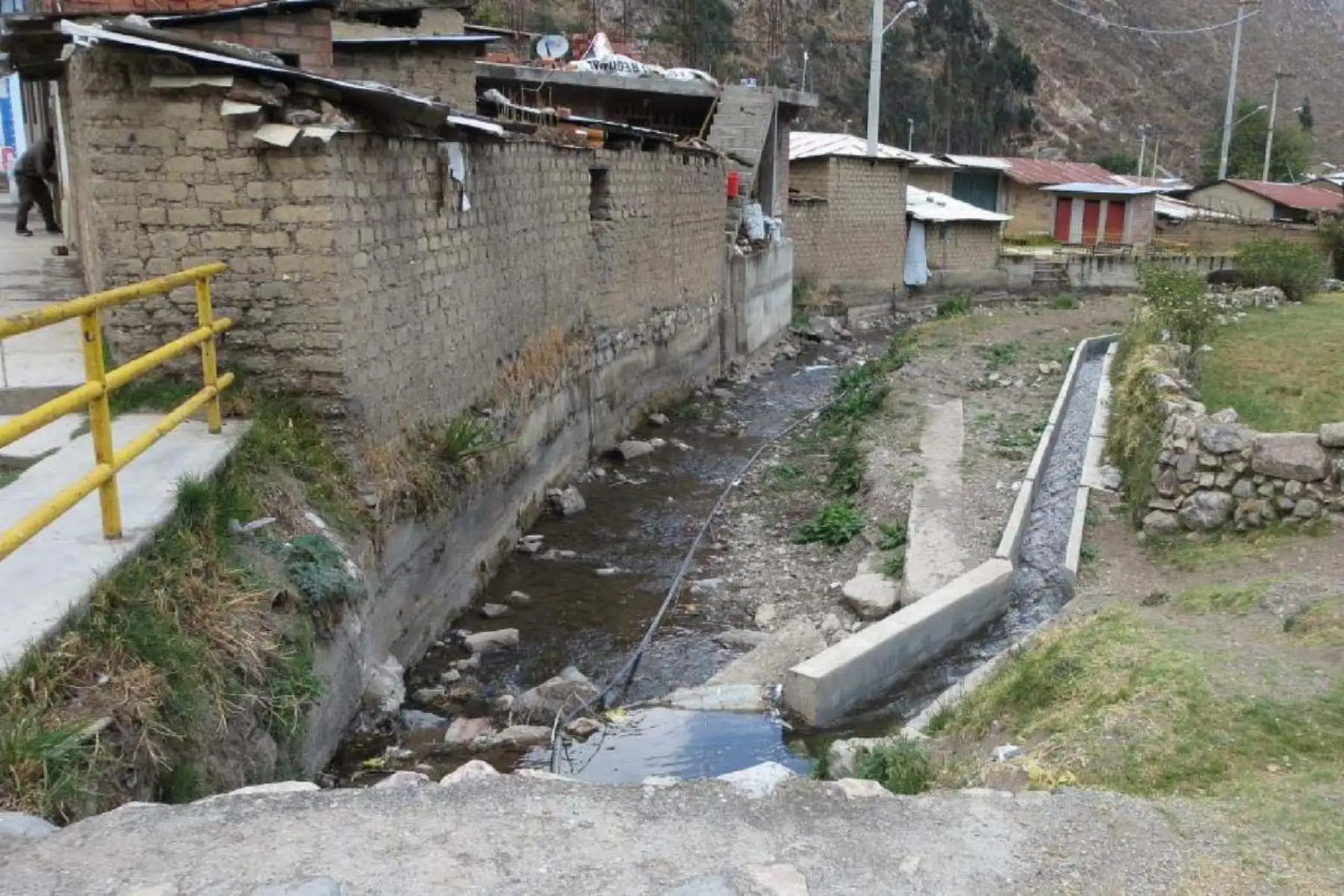 Ante la ocurrencia de intensas lluvias por El Niño, el Ingemmet evaluó las zonas críticas por peligros geológicos. Foto: ANDINA/Ingemmet