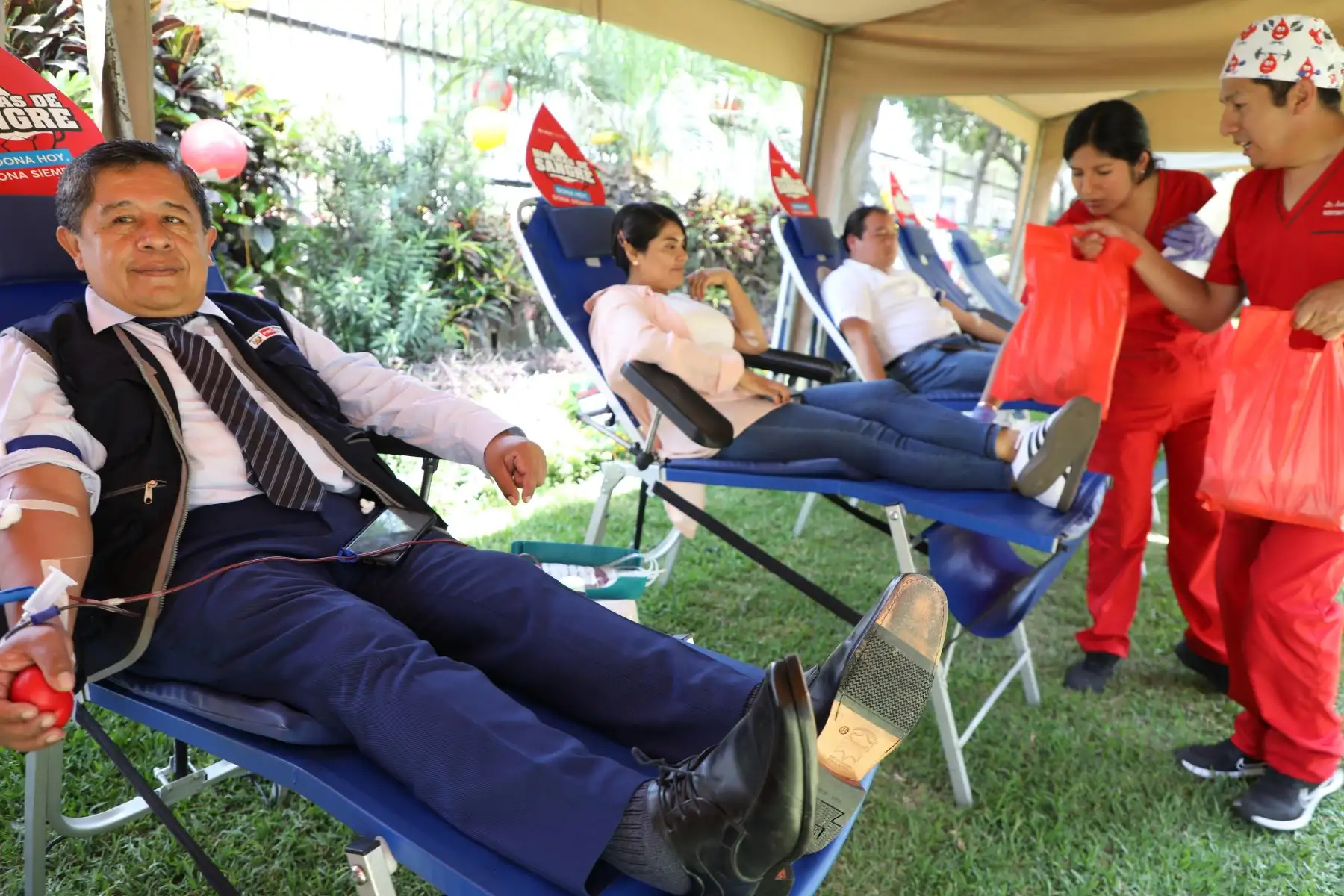 Durante todo el mes de diciembre pueden acercarse a los bancos de sangre de los establecimientos de salud del Minsa o los 12 puntos externos de colecta externa 
Foto: Minsa
