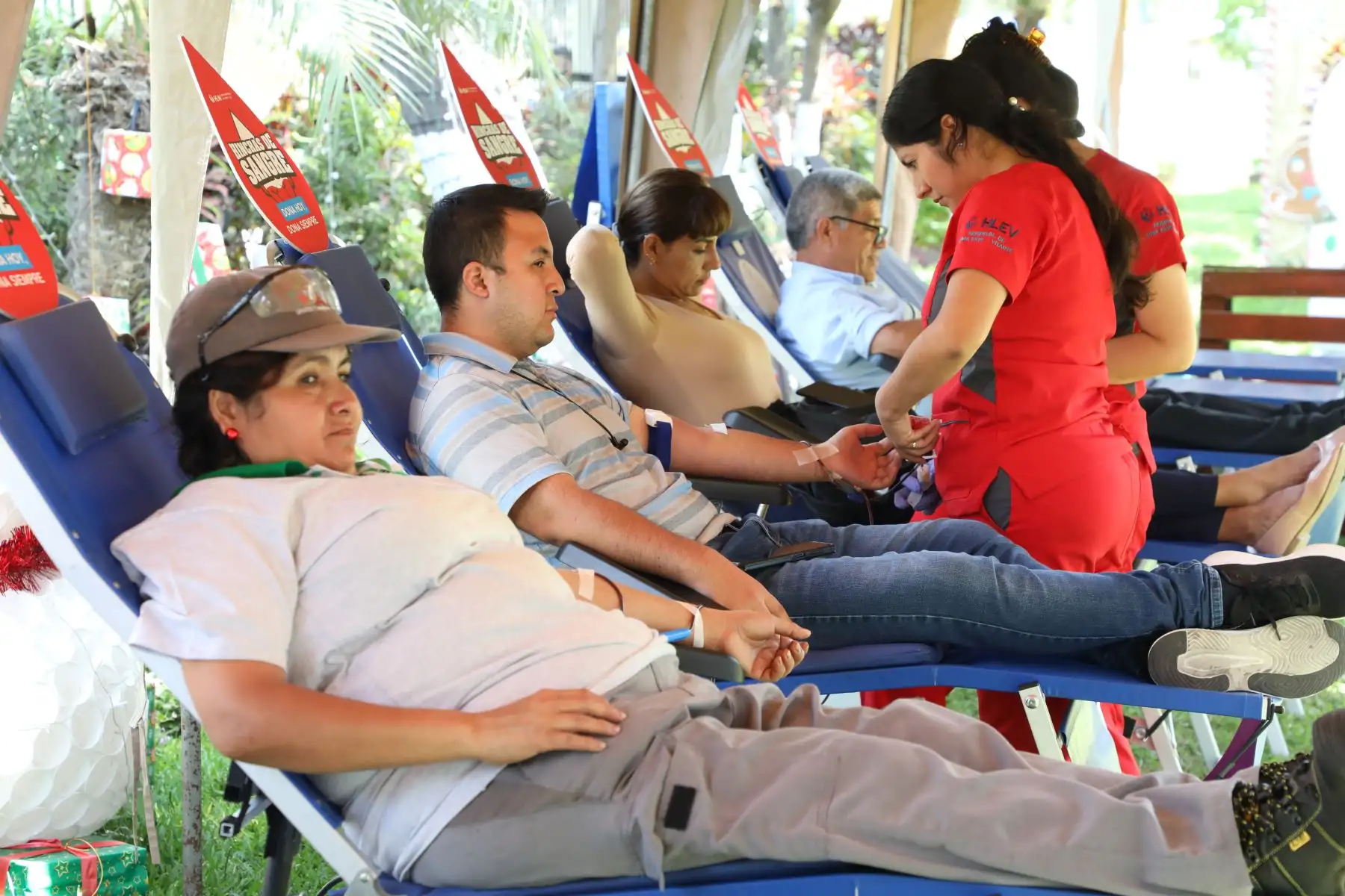 Durante todo el mes de diciembre pueden acercarse a los bancos de sangre de los establecimientos de salud del Minsa o los 12 puntos externos de colecta externa 
Foto: Minsa