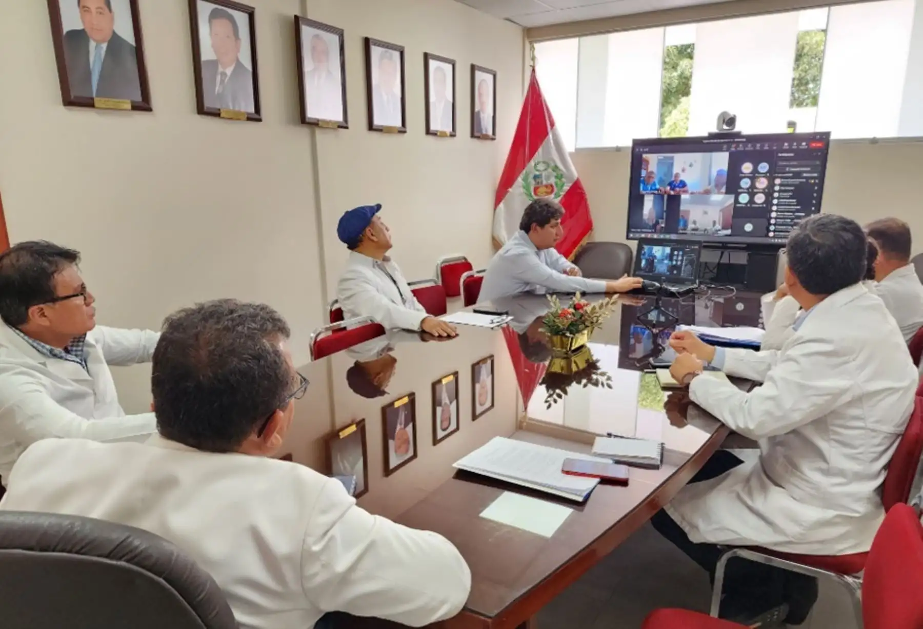En la red asistencial de EsSalud Arequipa se pondrá en marcha el programa de Telerreferencia que beneficiará a miles de asegurados, informó Yilbert Zeballos Pacheco, gerente de la Red de EsSalud Arequipa, tras indicar que el programa busca optimizar el servicio de referencia, mediante la Telerreferencia.