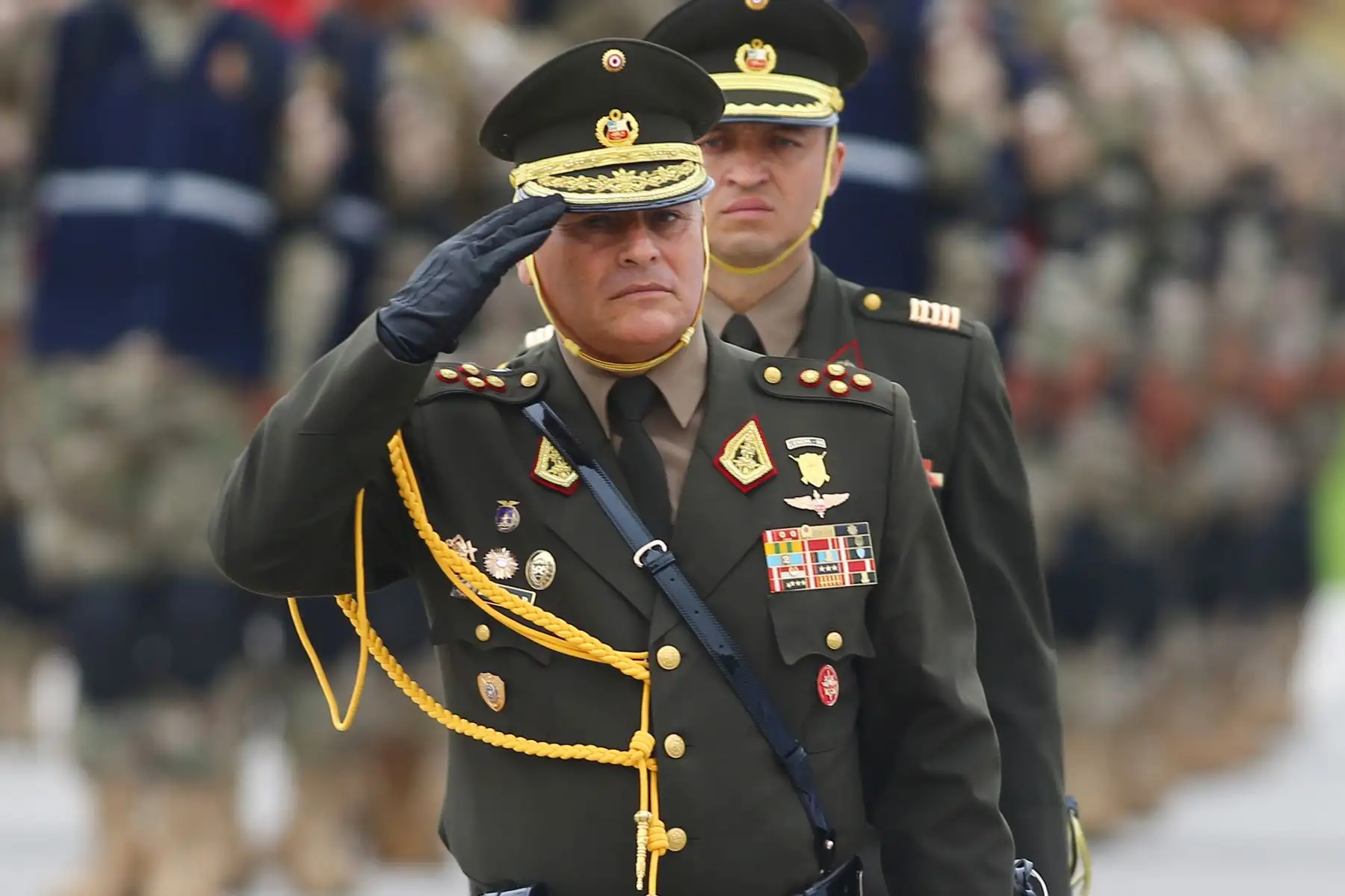 El ministro de Defensa, Jorge Chávez Cresta, preside la ceremonia de reconocimiento del Jefe del Comando Conjunto de las Fuerzas Armadas, General de Ejército David Ojeda Parra.
Foto: ANDINA/Eddy Ramos