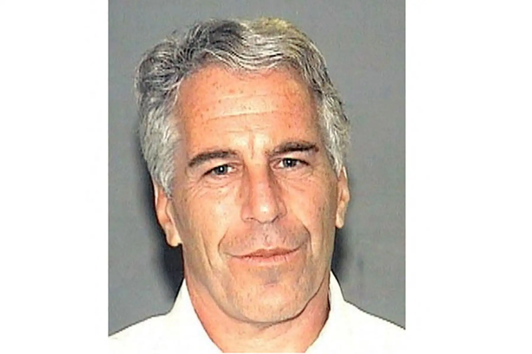 Víctimas de Epstein demandan al gobierno de EEUU y Google por divulgar sus identidades