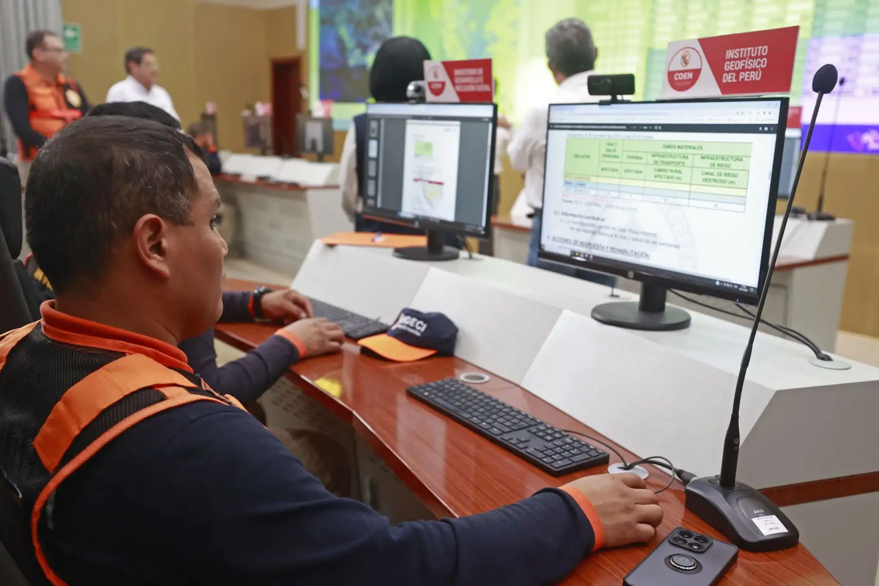 Centro de Operaciones de Emergencia Nacional (COEN), con la finalidad de informar sobre la situación de las lluvias estacionales y los peligros asociados al fenómeno El Niño. Foto: ANDINA/ Vidal Tarqui