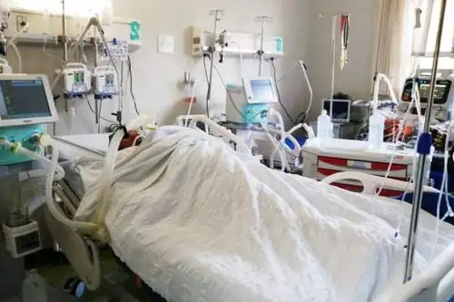 El Gobierno Regional de San Martín reportó el primer fallecimiento por covid-19 de este año en el departamento noramazónico del Perú. Se trata de un adulto masculino procedente del distrito de Juanjuí, provincia de Mariscal Cáceres, quien fue referido al Hospital II - 2, ubicado en la ciudad de Tarapoto.