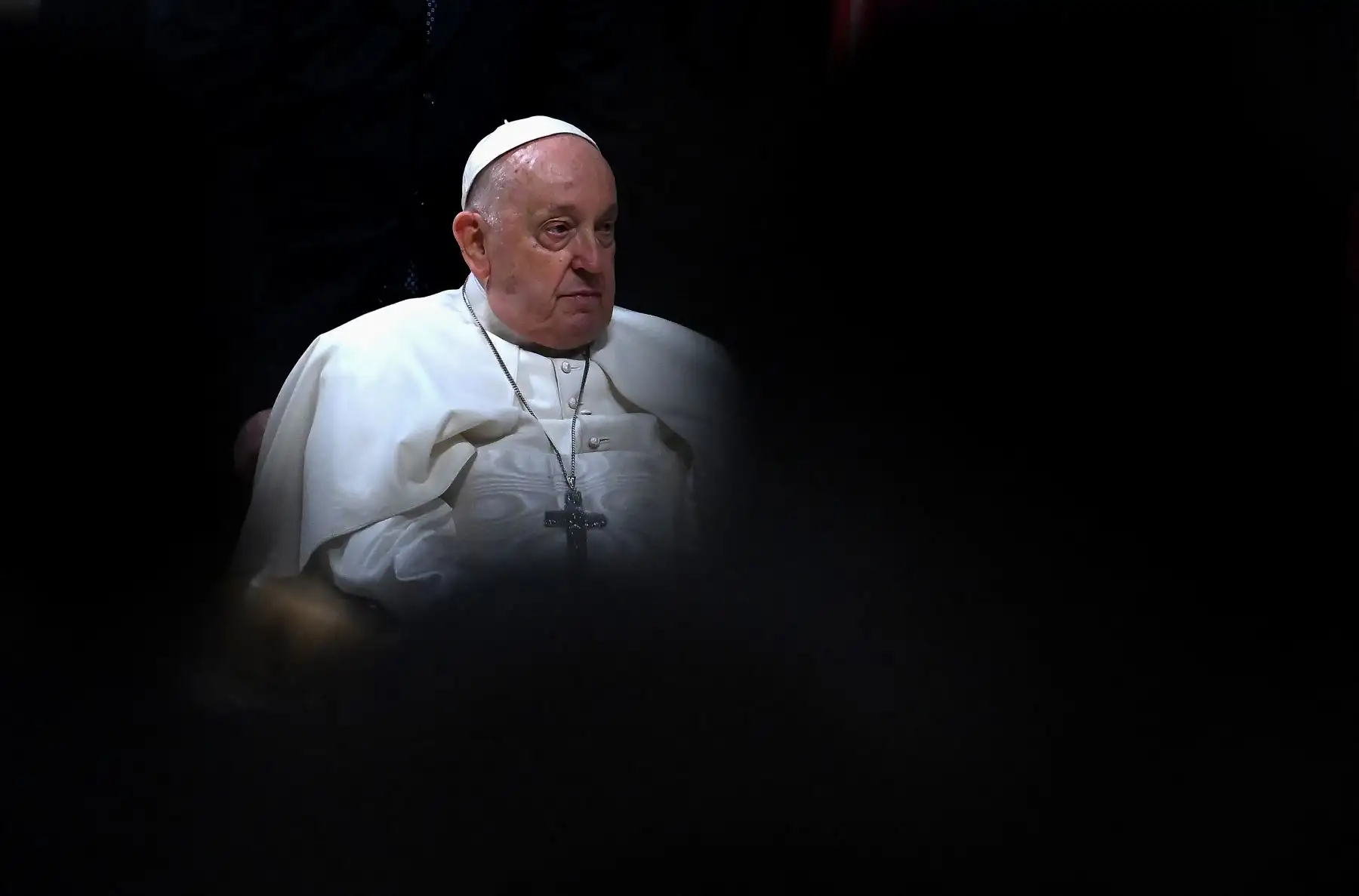 El Papa Francisco preside una misa de Epifanía en la Basílica de San Pedro en el Vaticano.
Foto: AFP