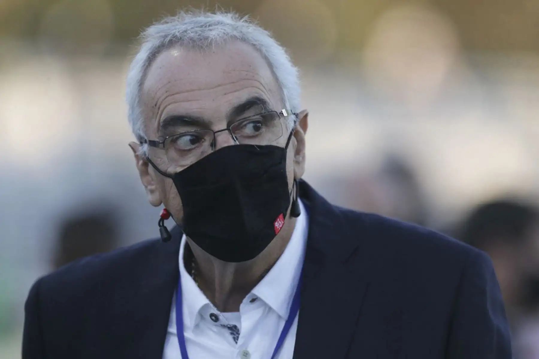 El entrenador de River Plate de Uruguay, Jorge Fossati, aparece en la foto antes de la ronda a puerta cerrada de la Copa Sudamericana antes del partido de cuartos de final contra la Universidad Católica de Chile en el estadio Alfredo Victor Viera de Montevideo, el 26 de noviembre de 2020. 
Foto: AFP