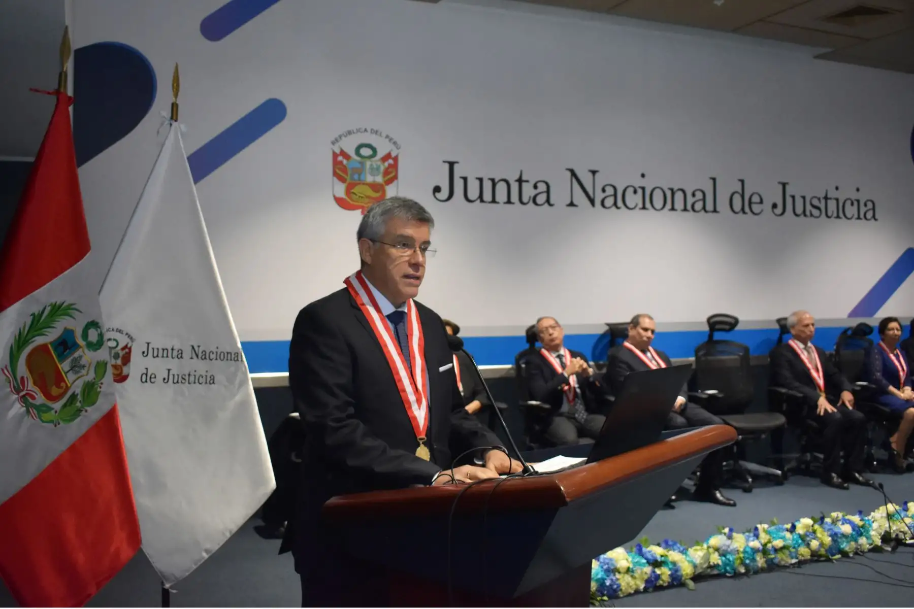 Antonio De La Haza Barrantes, miembro del pleno de la Junta Nacional de Justicia (JNJ) juró este lunes como nuevo presidente de dicha institución para el periodo 2024. Foto: ANDINA/JNJ