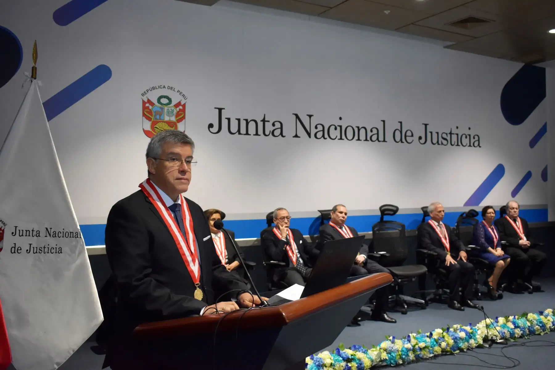Antonio De La Haza Barrantes, miembro del pleno de la Junta Nacional de Justicia (JNJ) juró este lunes como nuevo presidente de dicha institución para el periodo 2024. Foto: ANDINA/JNJ