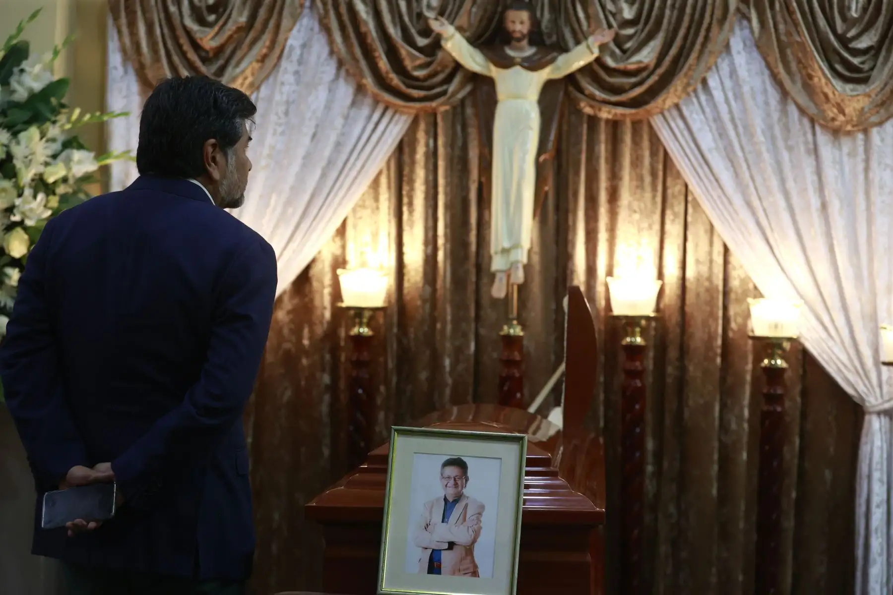 Jáuregui Coronado también fue colaborador del Diario Oficial El Peruano y la Agencia Andina. Precisamente, participó en la publicación del libro Perú en los Mundiales, del Fondo Editorial de Editora Perú que recopila la fuente fotográfica de la participación del seleccionado peruano en los mundiales de fútbol de Uruguay (1930), México (1970), Argentina (1978), España (1982) y Rusia (2018). Foto: ANDINA/Vidal Tarqui