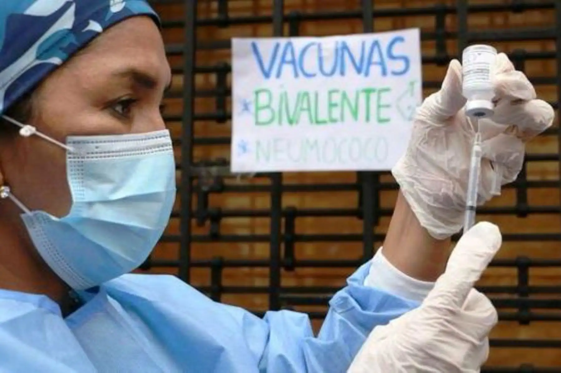 La vacuna bivalente protege del linaje JN.1 del covid-19 altamente contagioso. Foto: ANDINA/Difusión