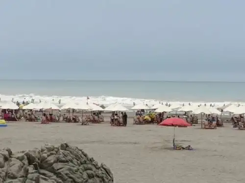 Nueve de las diez playas ubicadas en la provincia de Islay fueron declaradas saludables por las autoridades de Salud de Arequipa. ANDINA/Difusión