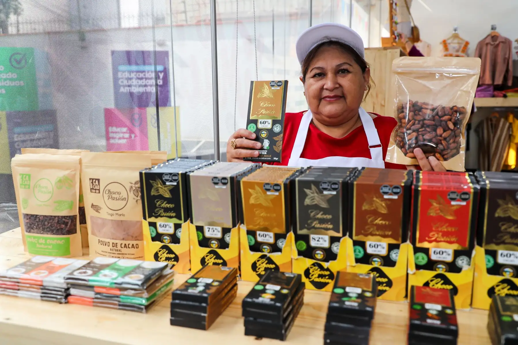 El Ministerio del Ambiente (Minam) inauguró hoy la tienda física eco feria “Madre Tierra” en Magdalena del Mar donde el público encontrará diversos productos naturales de calidad y que promueven la conservación y protección de nuestro medio ambiente.
Foto: ANDINA/Difusión