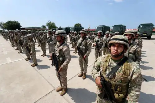 El gobernador regional de Tumbes, Segismundo Cruces, pidió que las Fuerzas Armadas tengan una mayor participación en el control de la frontera con Ecuador. ANDINA/Difusión
