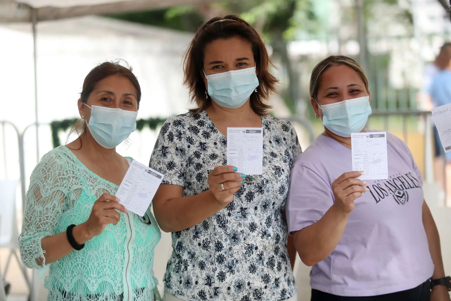 Centros de vacunación y de pruebas de despistaje de Covid-19 siguen teniendo afluencia ante el aumento de contagiados de dicho virus  Foto: ANDINA/Ricardo Cuba