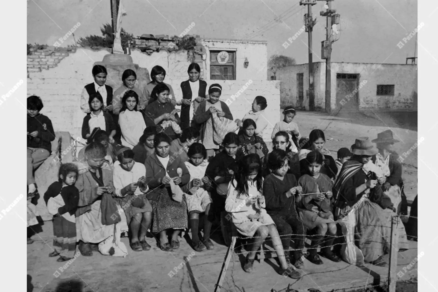Capilla de San Juan Bautista a mediados del Siglo XX en el actual distrito de San Juan de Lurigancho. Foto: Archivo Histórico de El Peruano / Reproducción / Norman Córdova