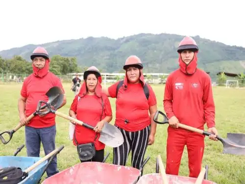 Beneficiarios del programa de empleo temporal, "Llamkasun Perú". ANDINA/Difusión