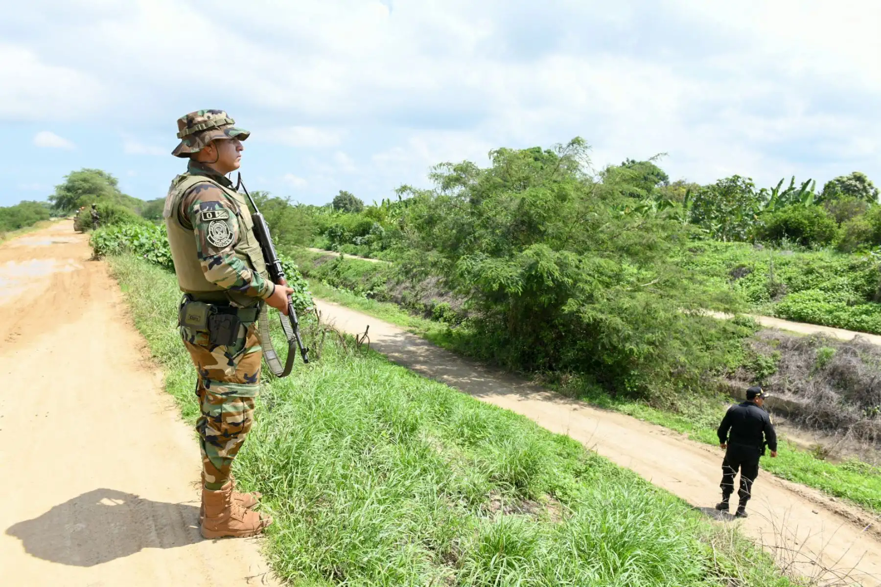 Ministro del Interior, Víctor Torres supervisa dispositivos de seguridad en frontera norte. Foto: ANDINA/ Ministerio del Interior