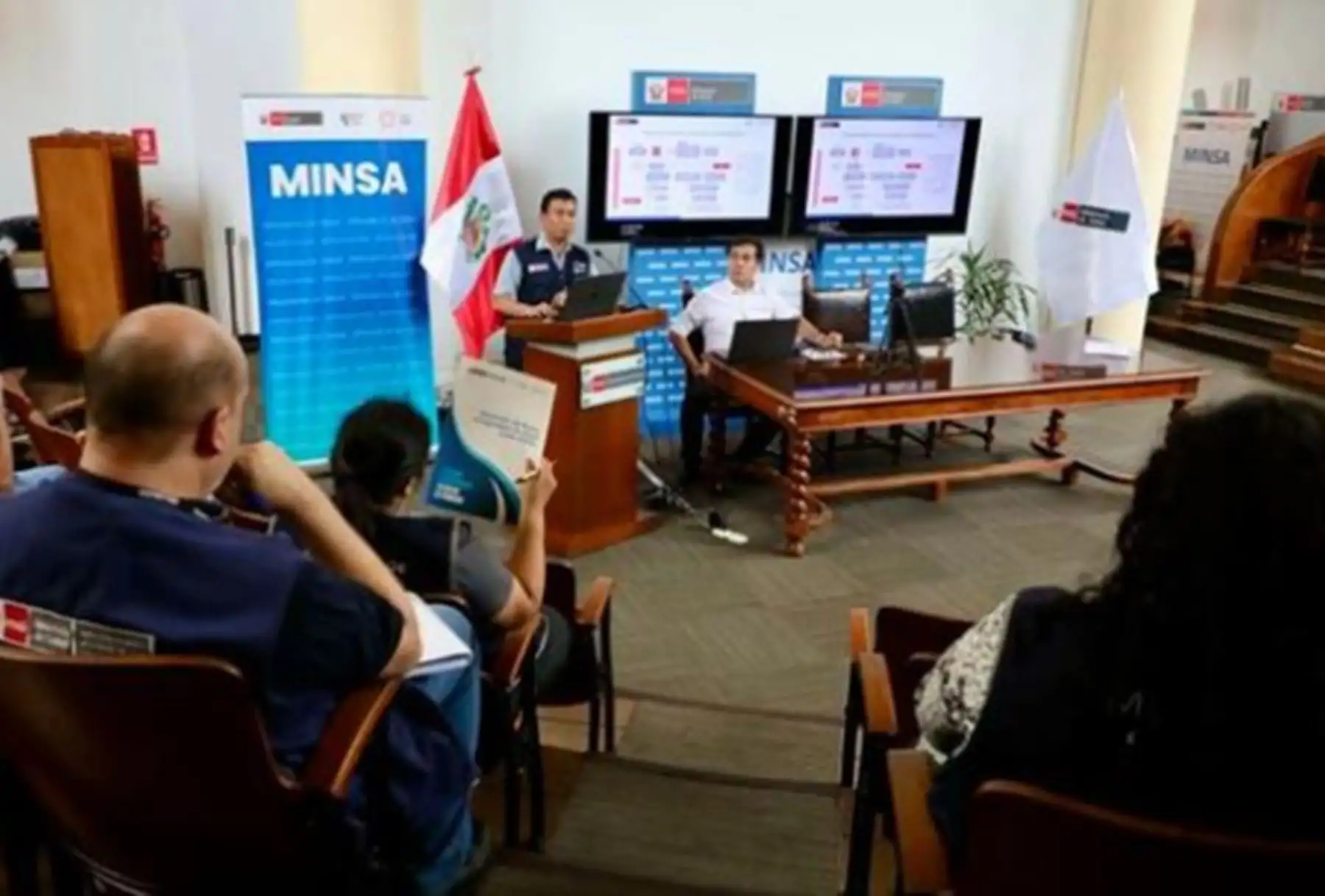 En el marco de las nuevas acciones para el abordaje de casos en poblaciones expuestas al impacto de la contaminación por metales pesados, el Ministerio de Salud (Minsa) organizó la primera reunión de coordinación interinstitucional del año 2024.