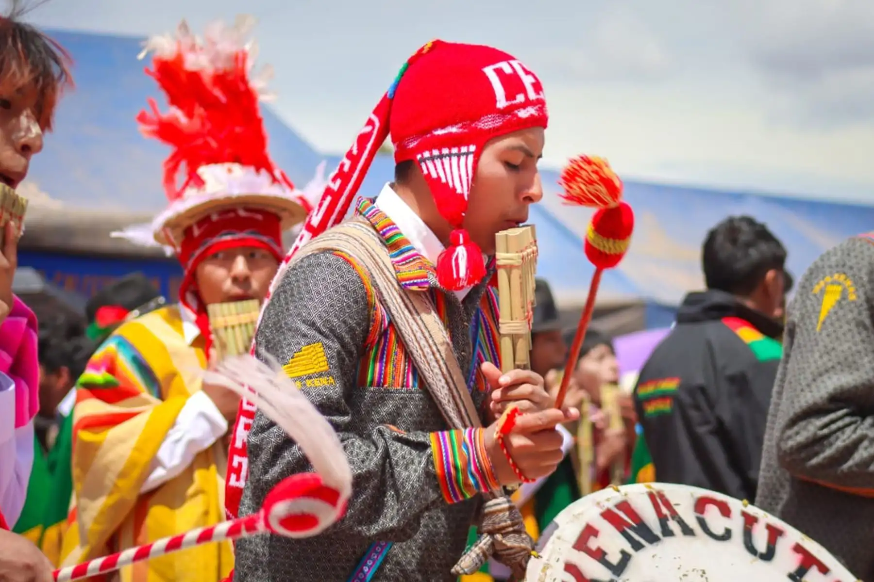 El lanzamiento oficial de los carnavales de Juliaca 2024, se realizó hoy en el anfiteatro del Cerro Huayna Roque. El evento contó con la participación de diversas agrupaciones afiliadas a la Federación de Arte y Cultura (FAC) de Juliaca, quienes, ataviadas con trajes de luces, originarios mostraron la riqueza cultural de la región.
Foto: ANDINA/ Difusión