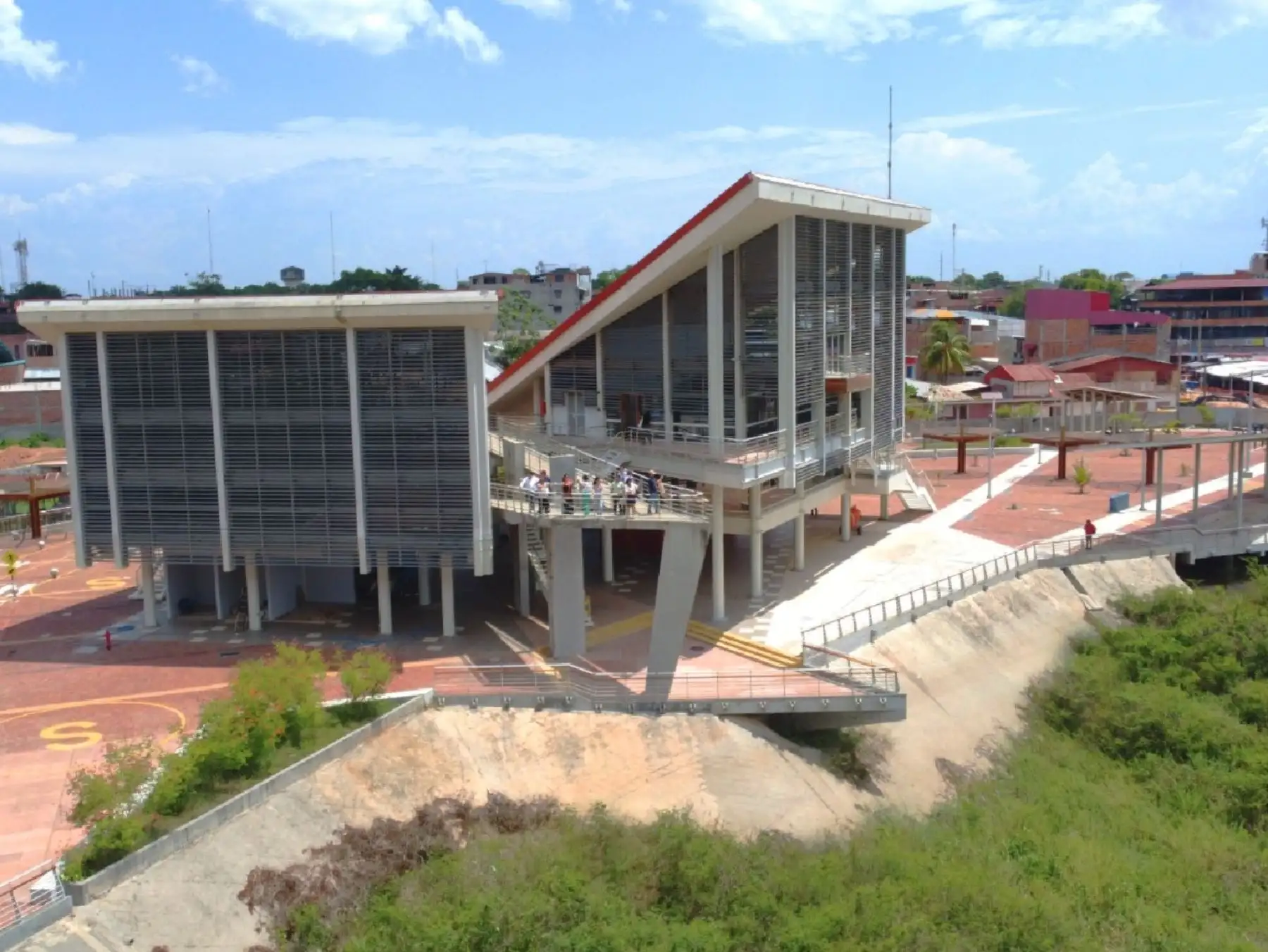 En febrero se entregarán las obras concluidas del bulevar de Yarinacocha, que será uno de los principales atractivos turísticos que ofrecerá Ucayali a los participantes de la Cumbre APEC 2024. Foto: ANDINA/difusión.
