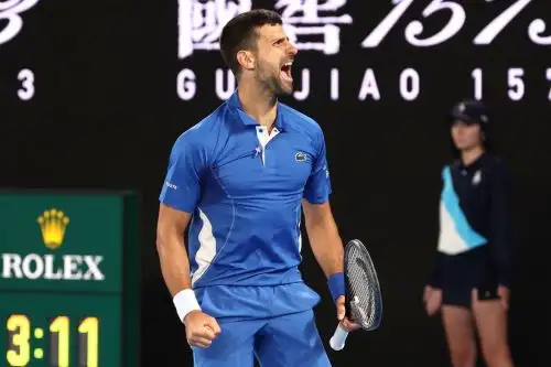 Djokovic camina seguro a su título número 25 de Grand Slam