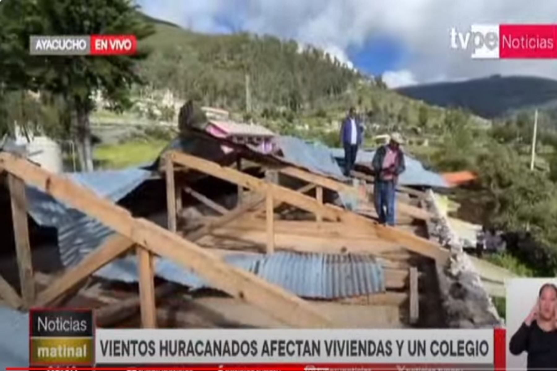 Ayacucho: piden ayuda urgente para colegio en Huarcas destruido por vientos huracanados.