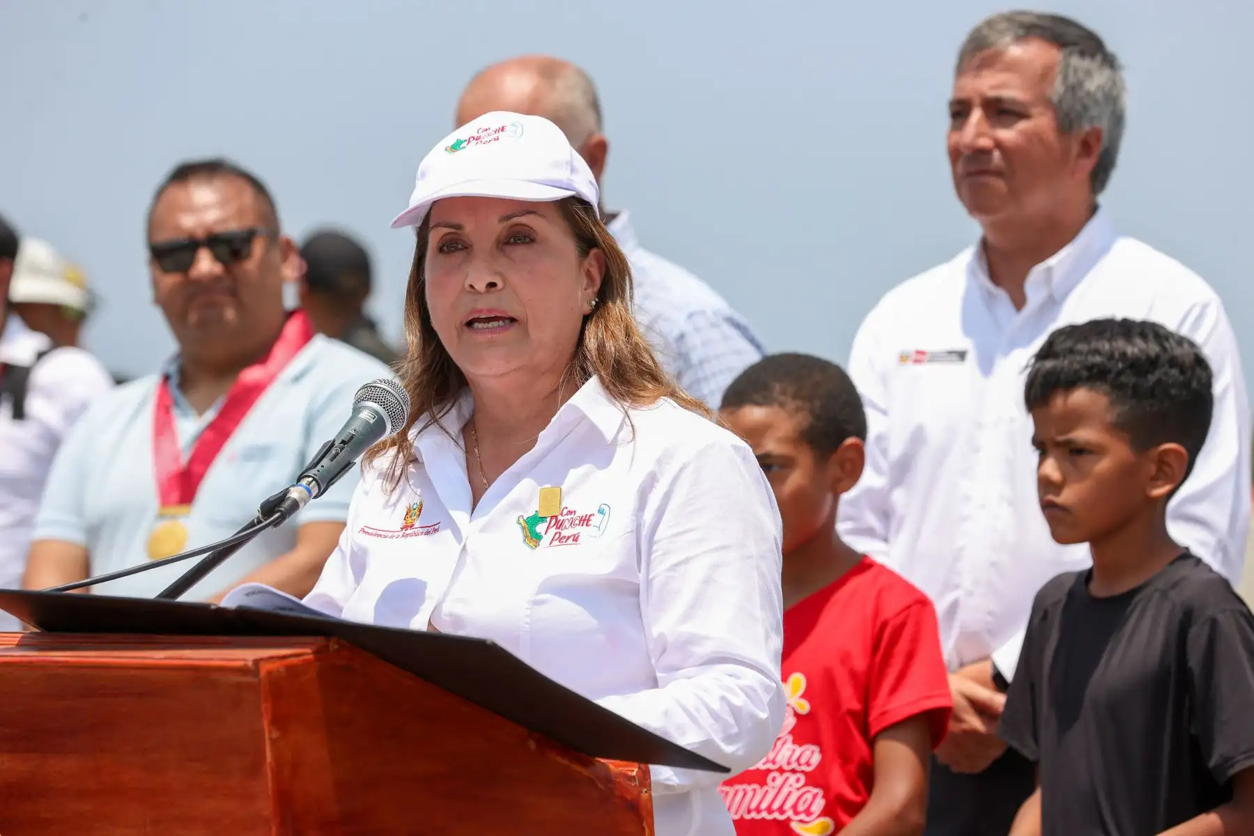 La presidenta de la república, Dina Ercilia Boluarte Zegarra, participó en la inauguración del puente Chamorro en el distrito de El Carmen

Foto: ANDINA/Prensa Presidencia