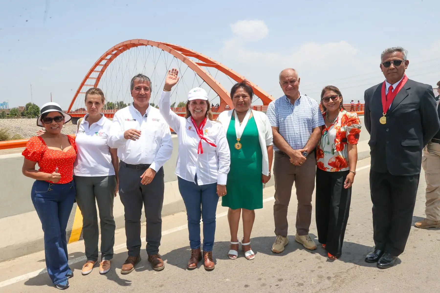 La presidenta de la república, Dina Ercilia Boluarte Zegarra, participó en la inauguración del puente Chamorro en el distrito de El Carmen

Foto: ANDINA/Prensa Presidencia
