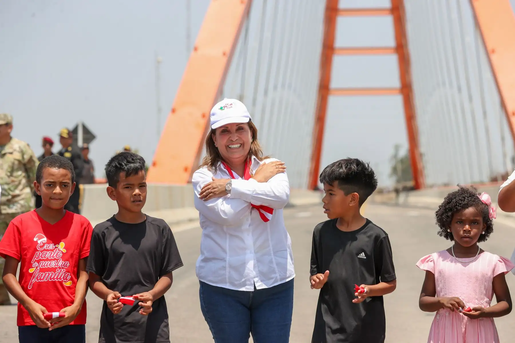 La presidenta de la república, Dina Ercilia Boluarte Zegarra, participó en la inauguración del puente Chamorro en el distrito de El Carmen

Foto: ANDINA/Prensa Presidencia