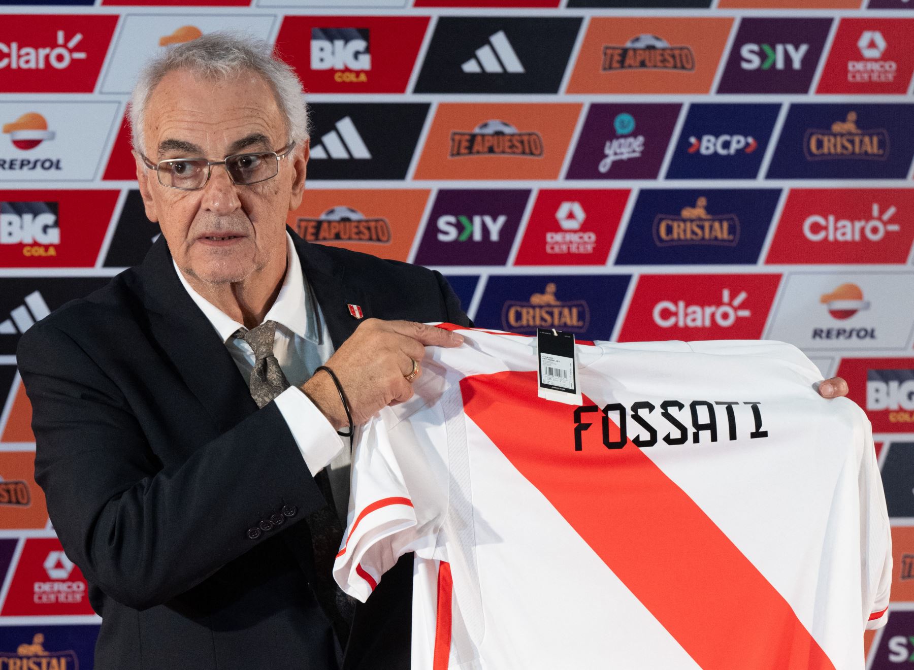 Jorge Fossati buscará a devolver al Perú a una Copa del Mundo