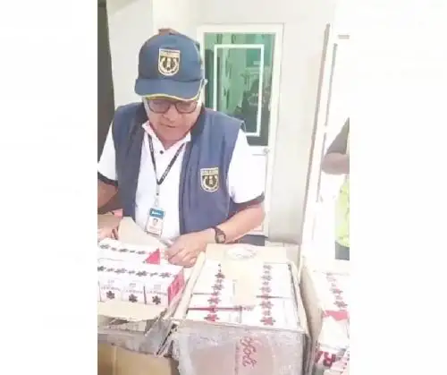 Policía Nacional incauta en Tumbes un presunto contrabando de medicamentos de uso veterinario que tenía como destino Ecuador. ANDINA/Difusión